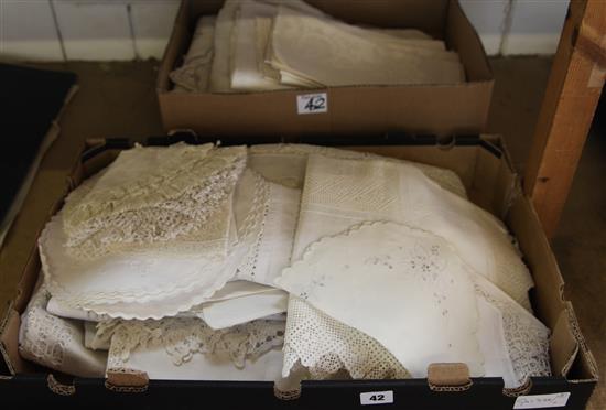 Collection of crochet edged & embroidered table cloths, mats, etc (& early damask cloth)